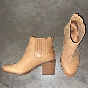 Brown Chelsea Boots